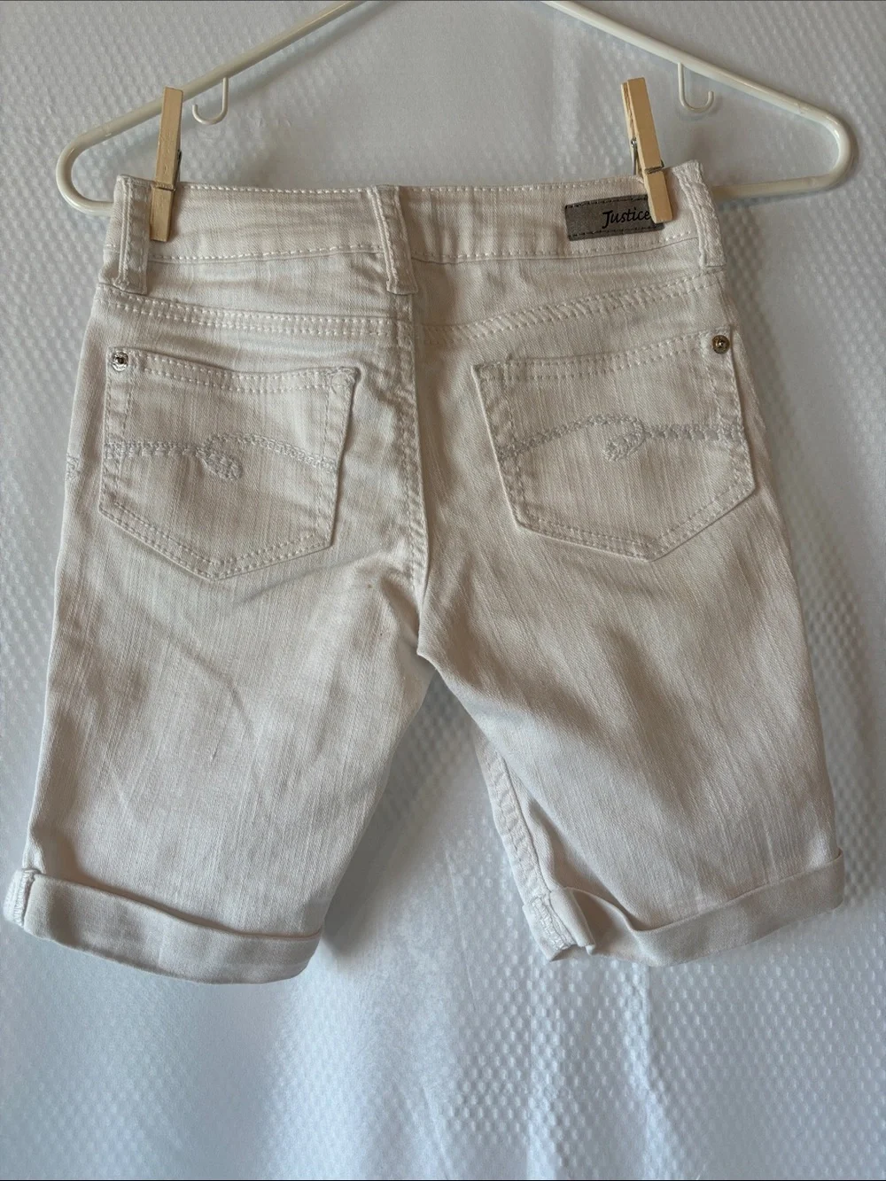 Girl’s Cream Denim Bermuda Shorts